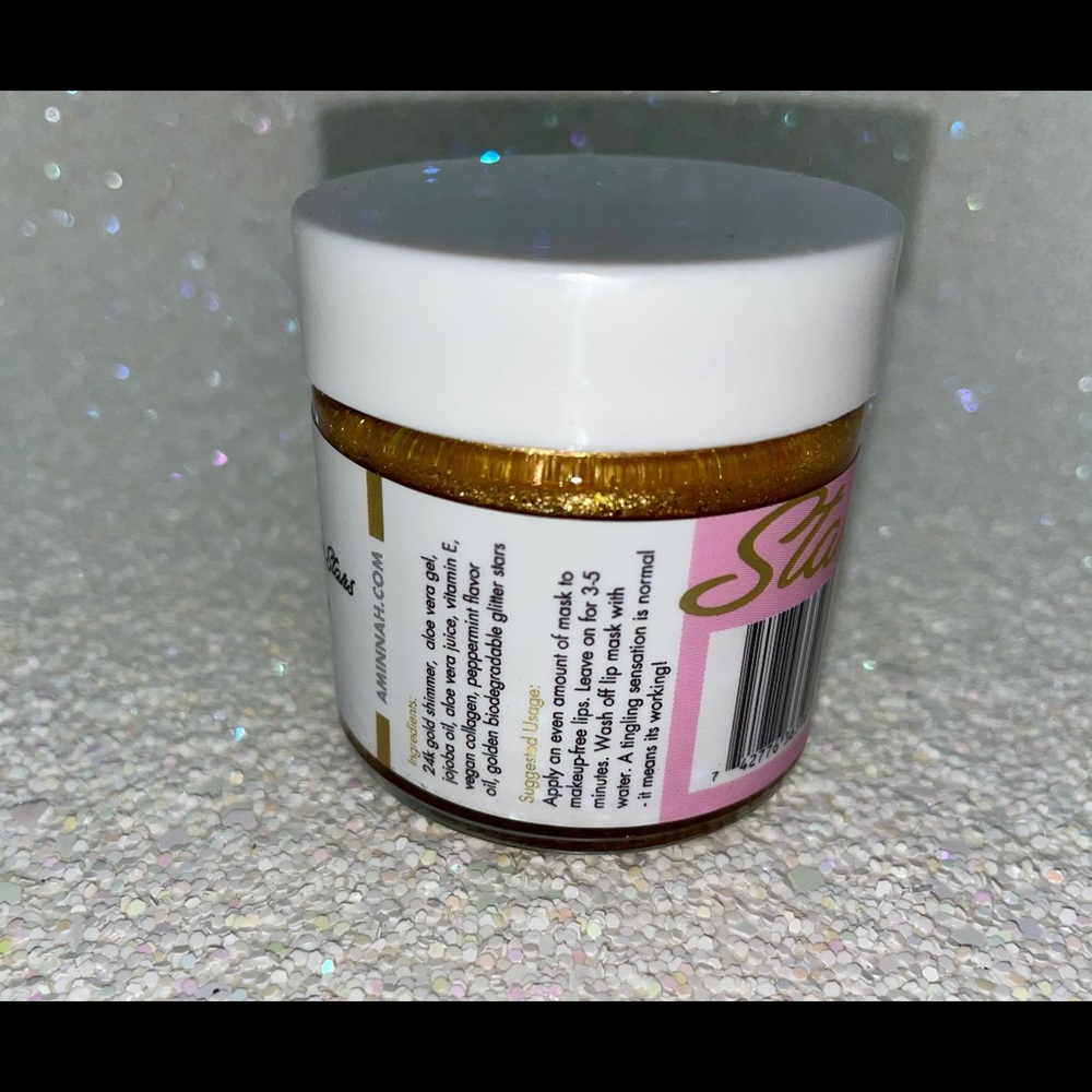 AMNH SKINCARE
Kiss The Stars 24K Lip Plumping Mask